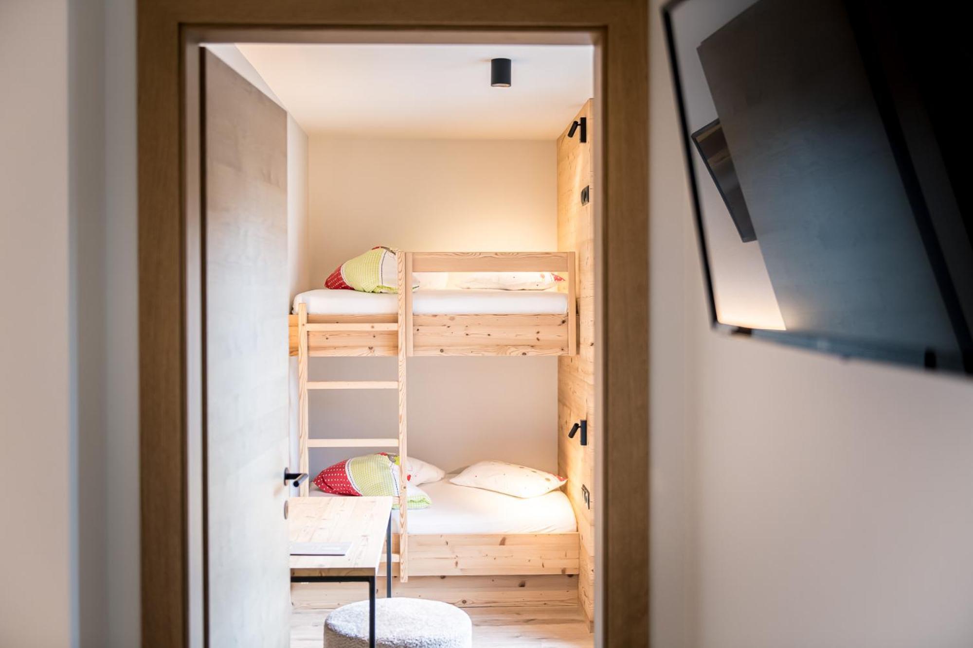 Hotel Sonnenheim Chienes Extérieur photo